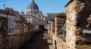 Dietro le porte di questo famoso monumento c’è uno dei borghi più belli d’Italia: pochissimi lo sanno, si visita gratis solo 12 volte all’anno