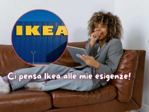 donna su un divano in pelle